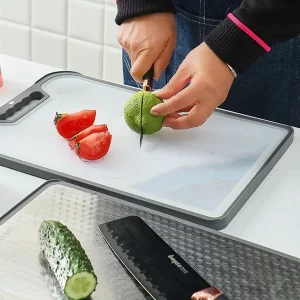 Planche à découper antibactérienne à double face
