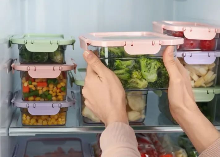 Refrigerator food containers