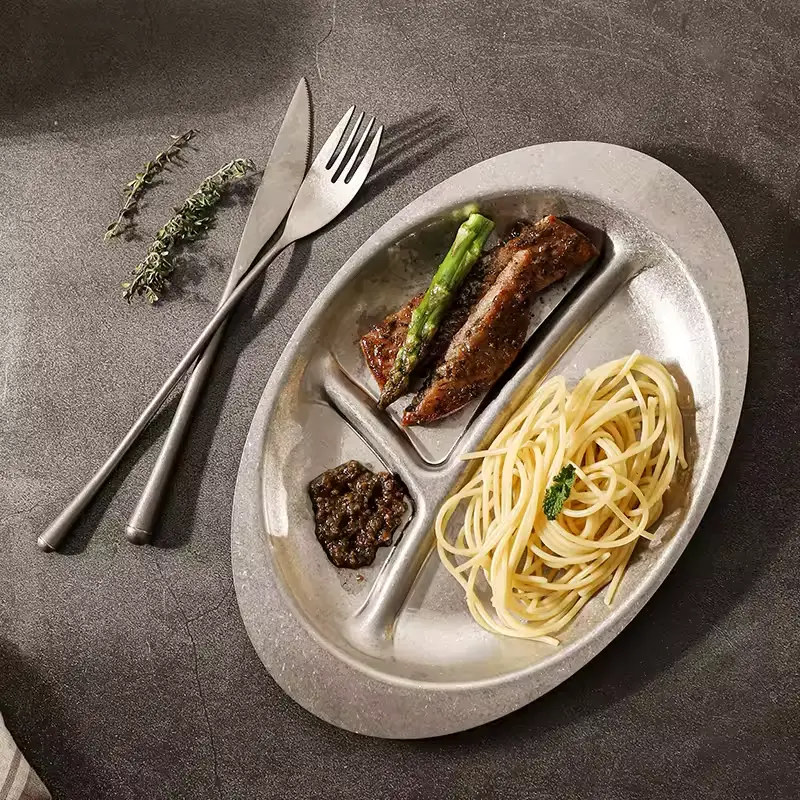 utensílios de mesa retro em aço inoxidável