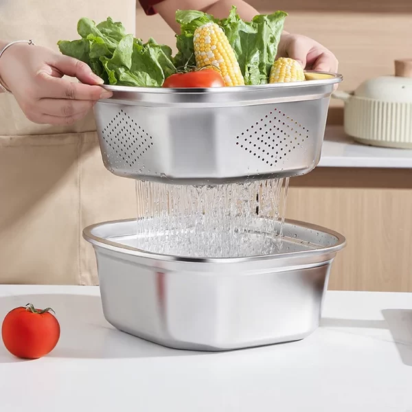 stainless steel food container and strainer set (1)