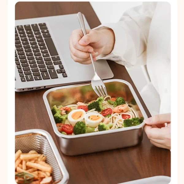 wholesale stainless steel food container and strainer set (4)