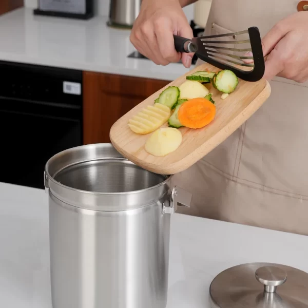 wholesale stainless steel trash can (2)