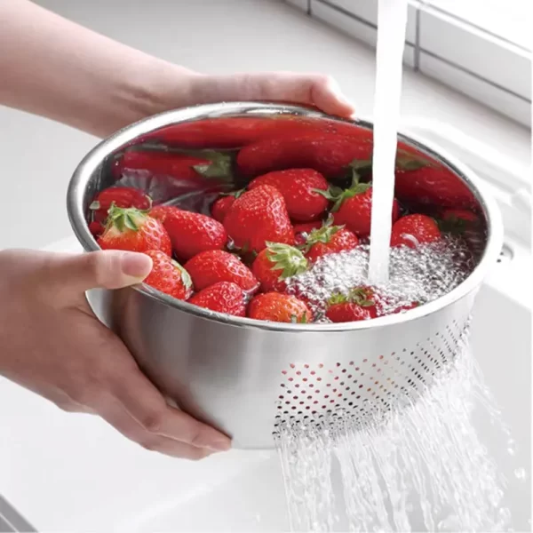 bulk stainless steel colander (1)