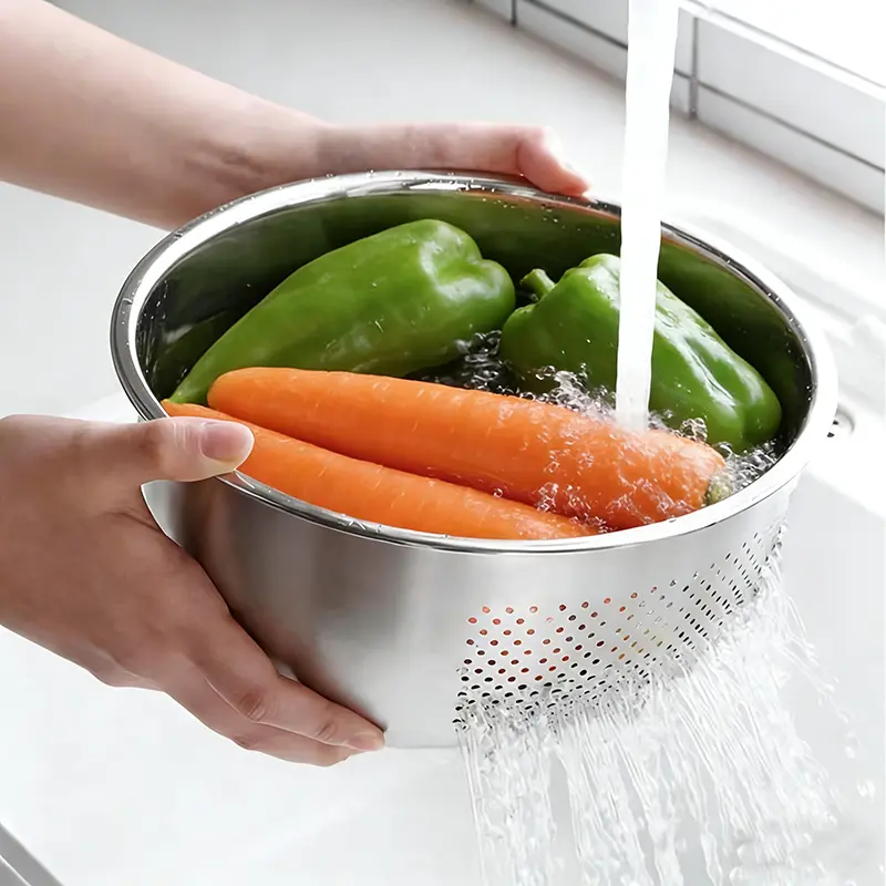bulk stainless steel colander (3)