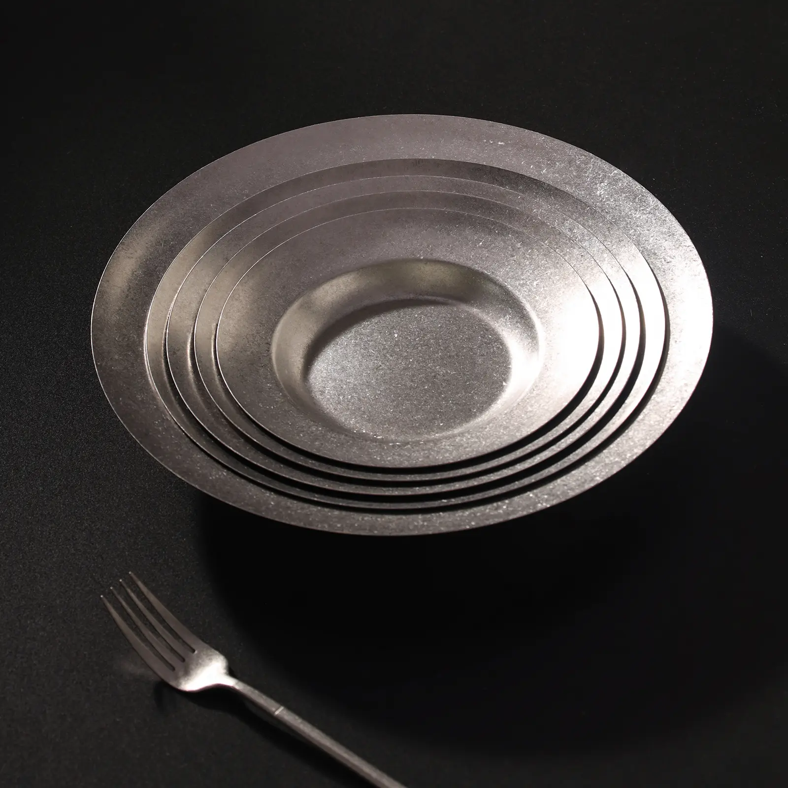 wholesale classic matte stainless steel plates (1)