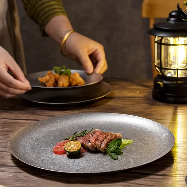 أطباق تقديم معدنية مزخرفة بالجملة (2)