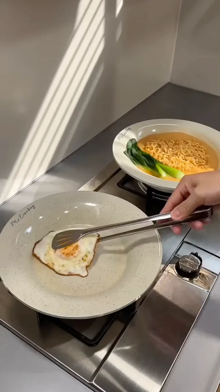 UFO pan - Next home cooking trend