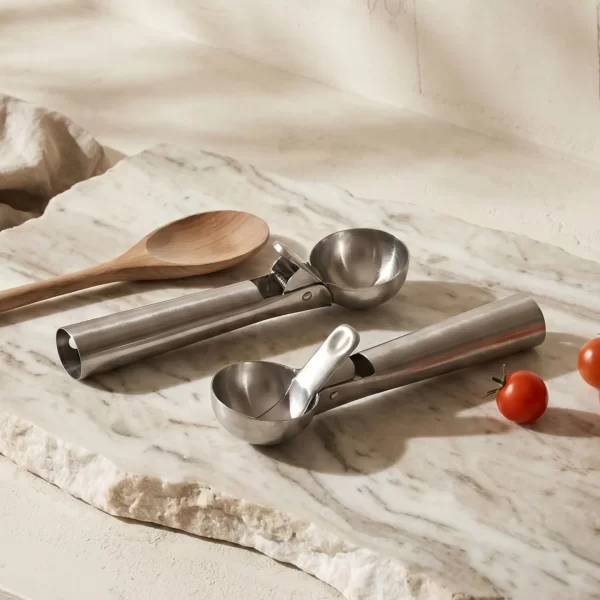 stainless steel ice cream scoop with trigger (1)